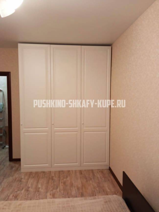 Распашные шкафы Пушкино